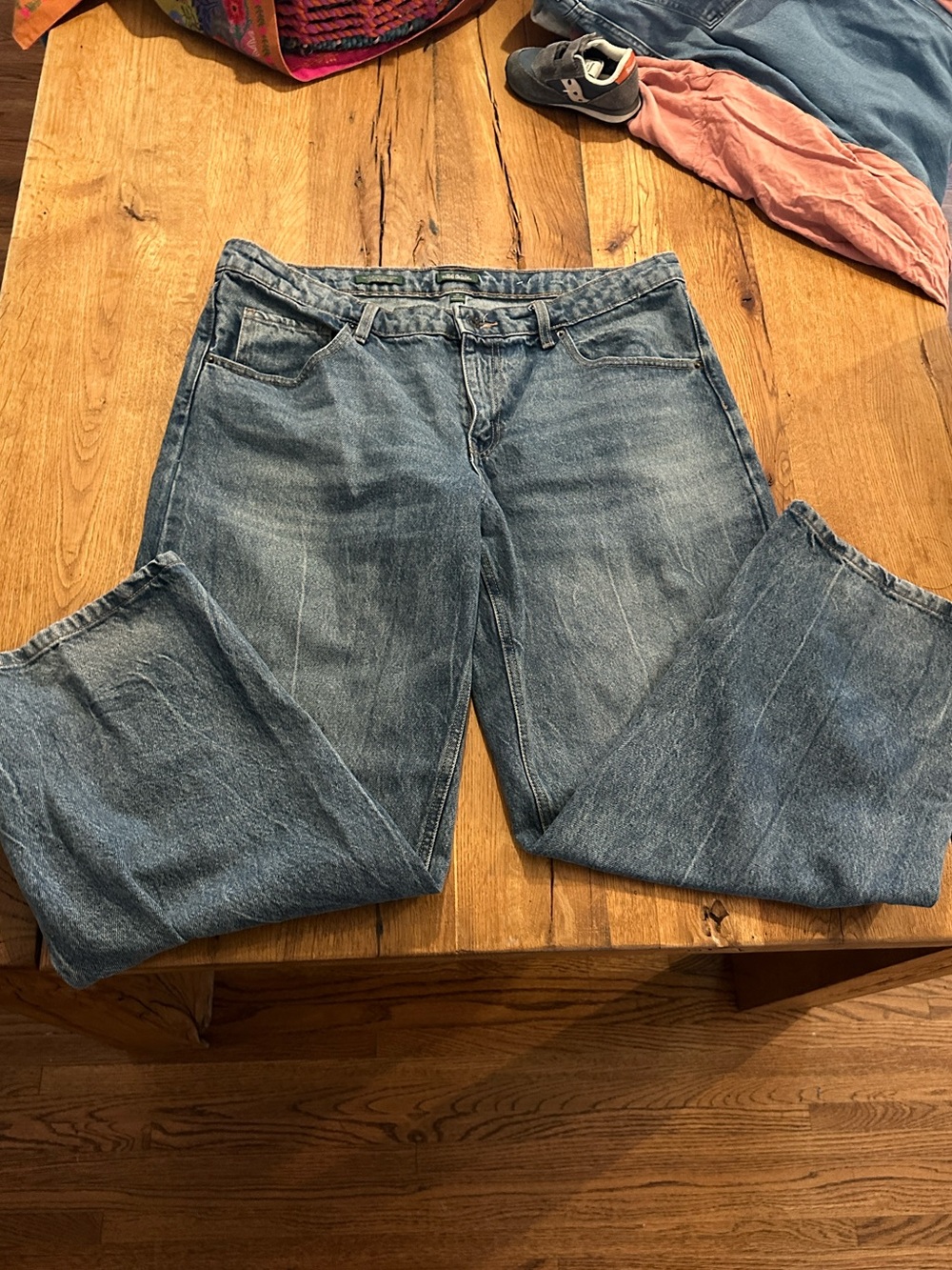 Wild Fable Mid Rise 90s Relaxed Straight leg jeans